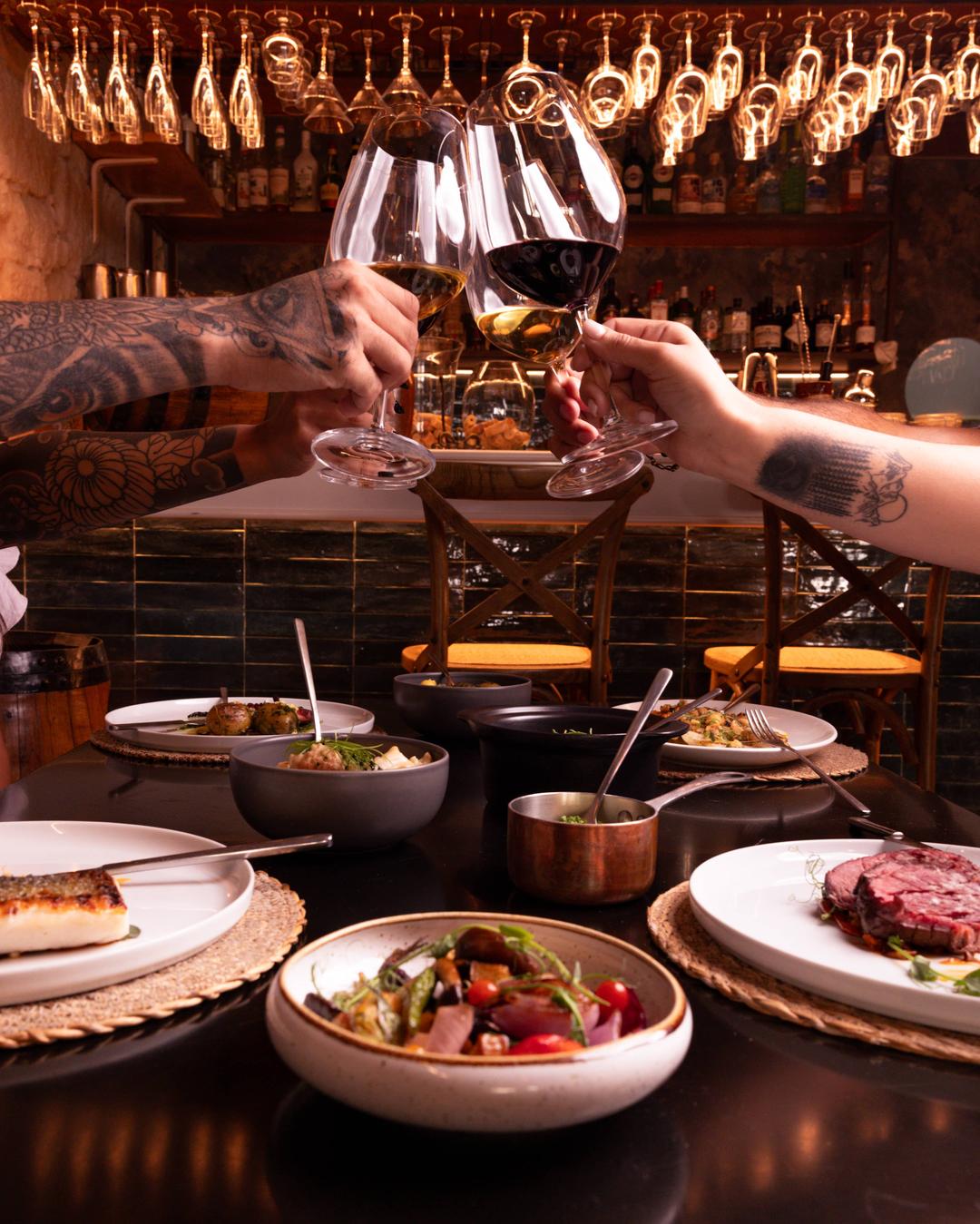 Escama Porto - Sea Cuisine website homepage built with Framer