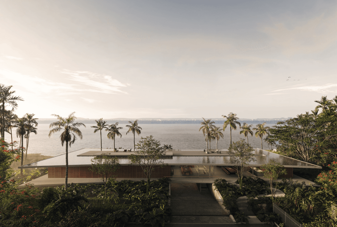 Valeria Gontijo + Arquitetos website homepage built with Framer